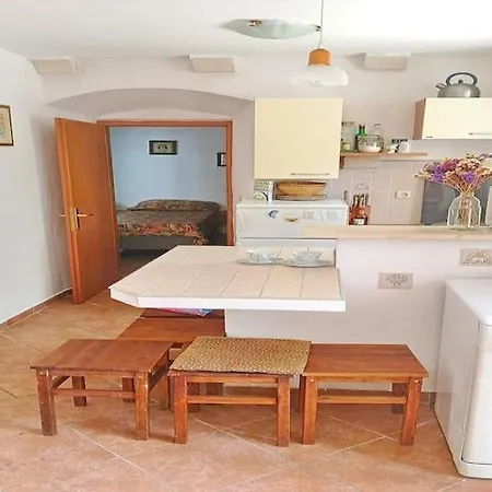 Apartment Olive's Apartment-two Bedroom With Terrace