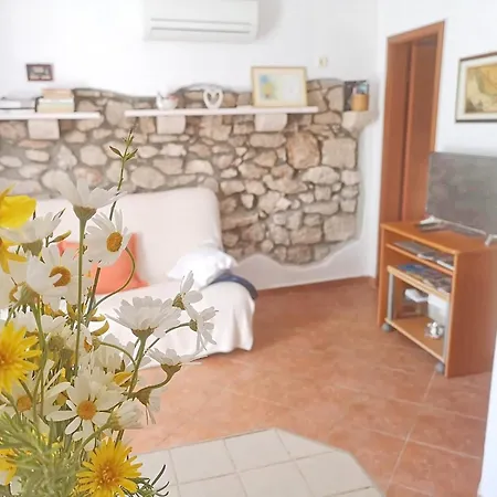 Olive's Apartment-two Bedroom With Terrace Trstenik (Dubrovnik-Neretva)